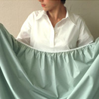 Folding a fitted sheet